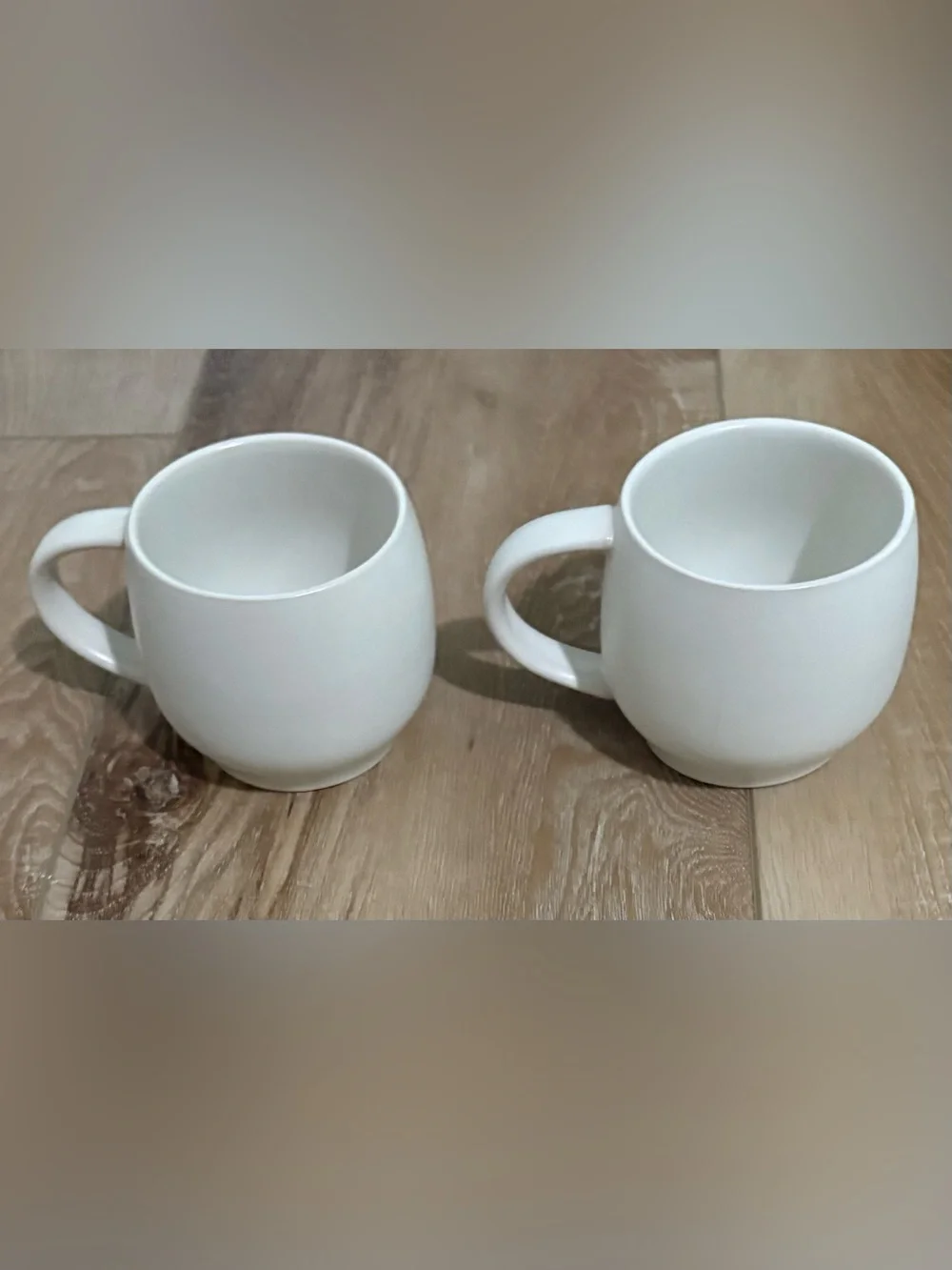 2 - POTTERY BARN GHOST MUGS SET OF 2 Stoneware HALLOWEEN NEW NWT